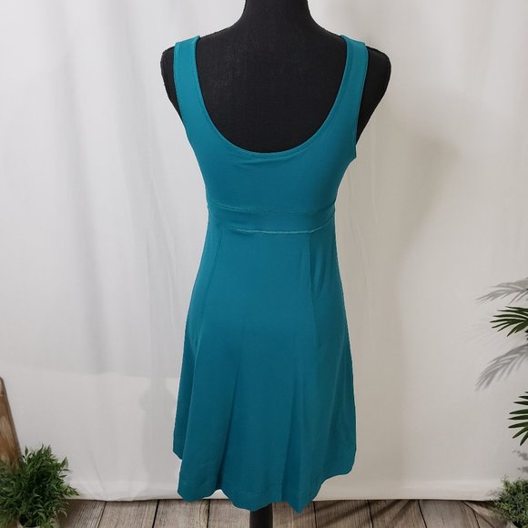 EASTERN MOUNTAIN TEAL SPORTS DRESS - SIZE SMALL - Picture 5 of 9
